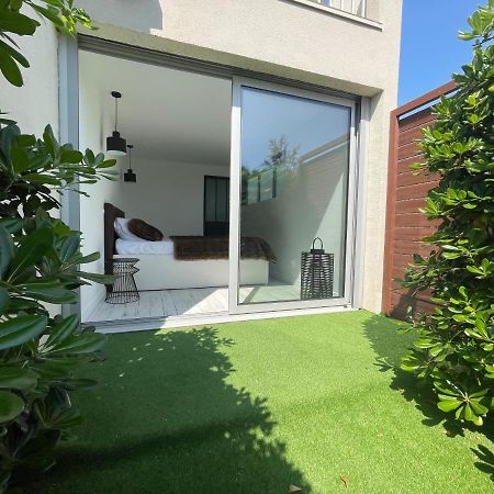 Loft Red Lights Apartment แซงต์-ซีเปรียง ภายนอก รูปภาพ